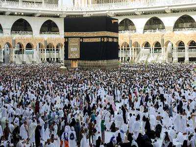 Corona: Saudi suspends Umrah pilgrim visas