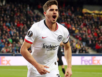 Europa League Andre Silva Nets Twice As Frankfurt Storm Through To Europa League Last 16 Football News Times Of India