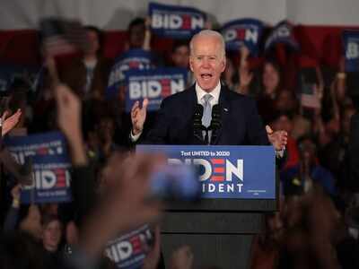 Biden revives White House hopes with big South Carolina win