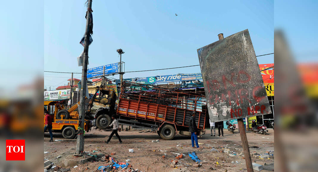 Situation peaceful but uneasy calm in Delhi