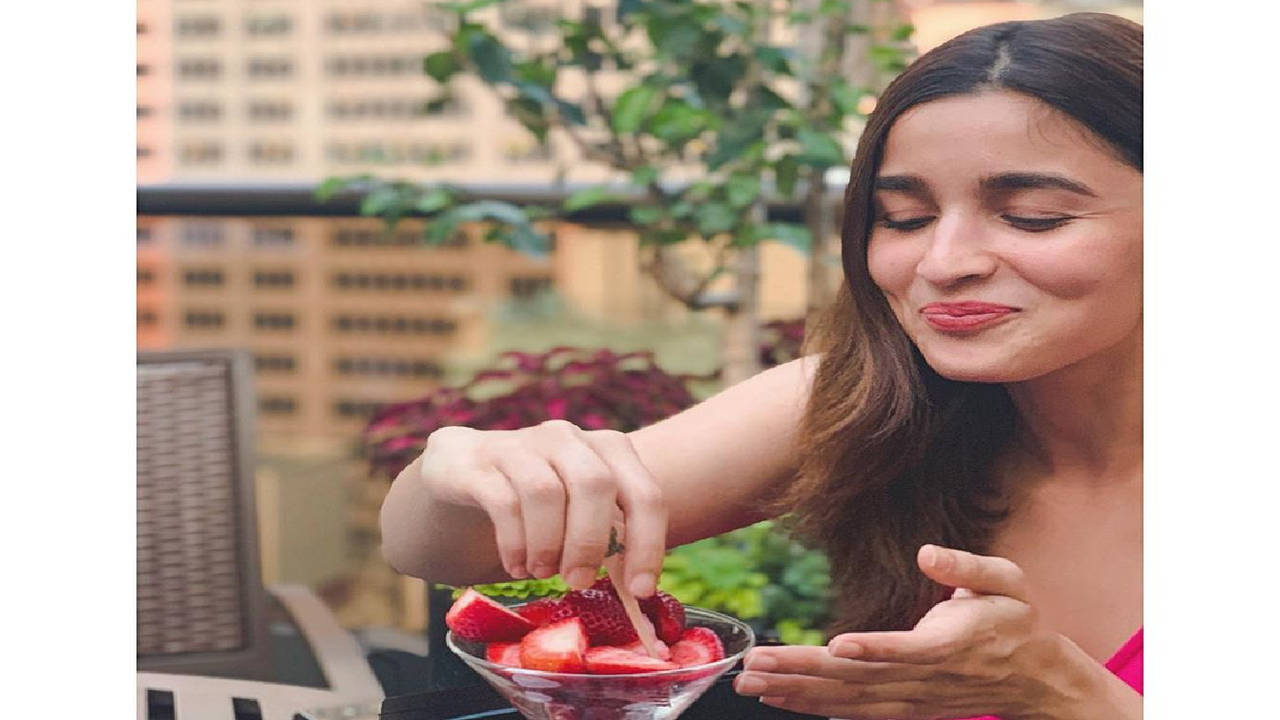 Bollywood actress Alia Bhatt reveals her favourite food, fitness routine -  GulfToday