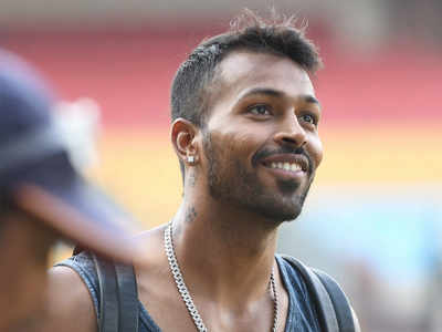 Hardik Pandya Got A New Haircut From Aalim Hakim While Wearing A Rs 80 Lakh  Watch