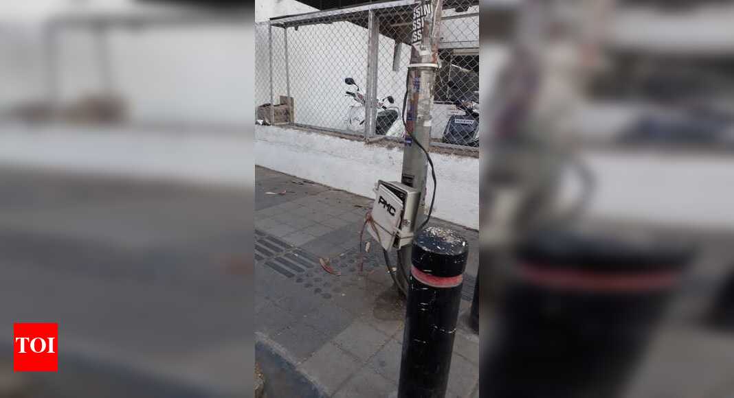 open electrical box is causing threat to safety