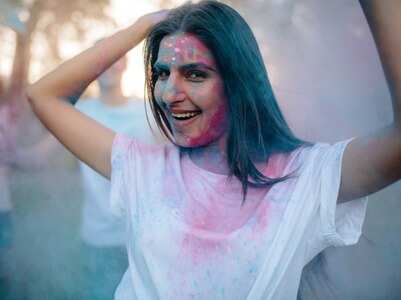 The Colour Code: Skin and hair guide to play safe this Holi