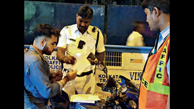 Kolkata: Police intensify vigil; 3,000 booked in pre-Holi drive