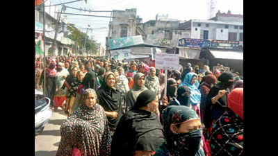 Punjab: Demand for arrest of BJP's Kapil Mishra raised at all-woman protest
