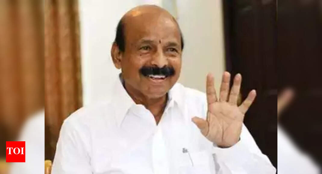 C Ponnaiyan Former minister Ponnaiyan appointed vicechairman of Tamil