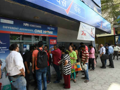 Customers sensed Yes Bank crisis, withdrew Rs 18,110 crore deposits during March-September 2019