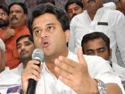 MP political crisis: Yashodhara Raje hails nephew Jyotiraditya Scindia's move to quit Congress
