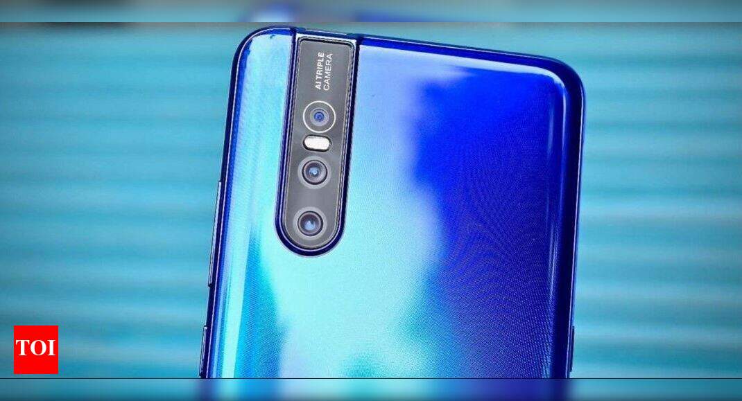 Smartphones with triple rear cameras for those who want more - Times of ...