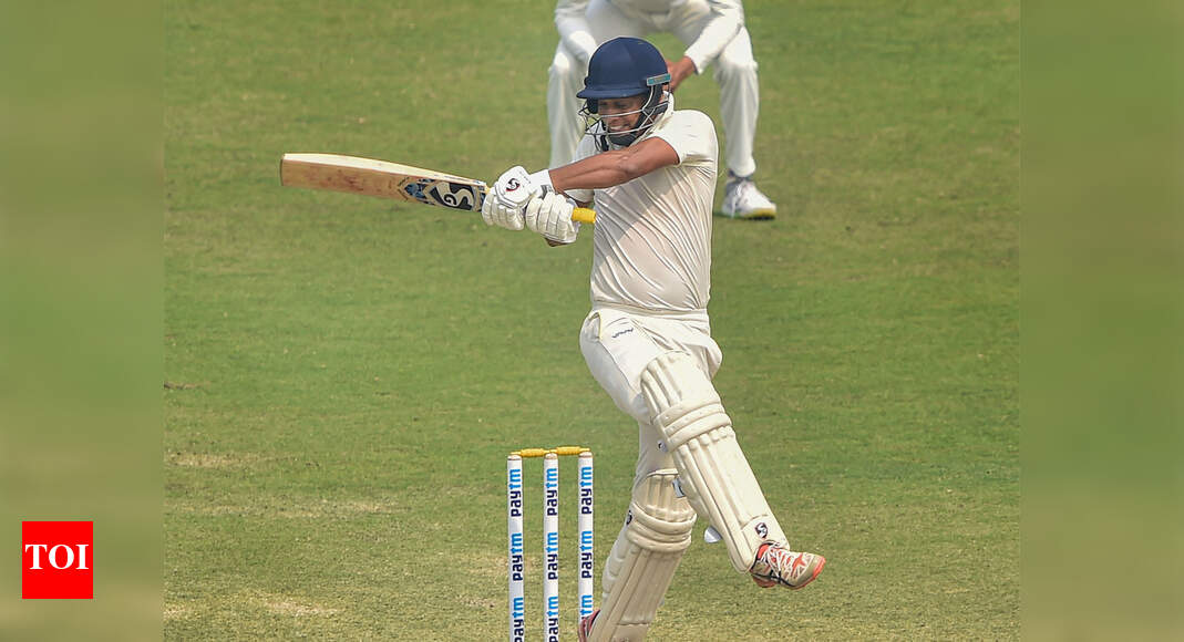 Ranji Trophy final: Bengal fight back but Saurashtra maintain upper hand thumbnail