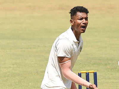 Calm Nachiket Bhute impresses with the ball