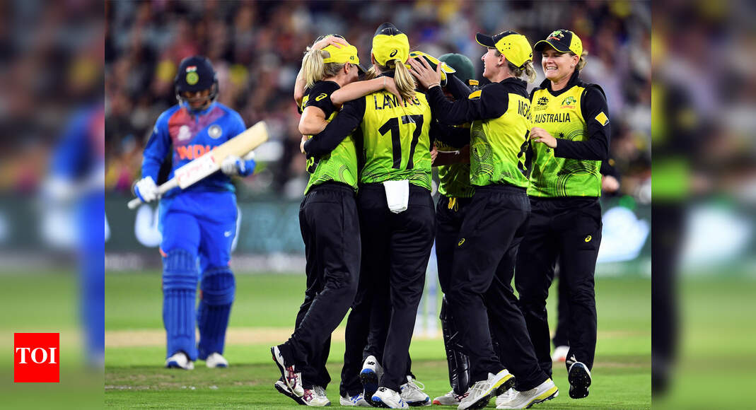 Spectator at India-Australia Women's T20 World Cup final tests positive for coronavirus thumbnail