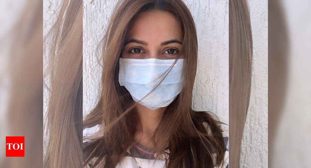 Coronavirus Pandemic Kriti Kharbanda Shares A Picture Wearing A