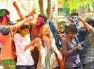 Students celebrated Holi on College campus