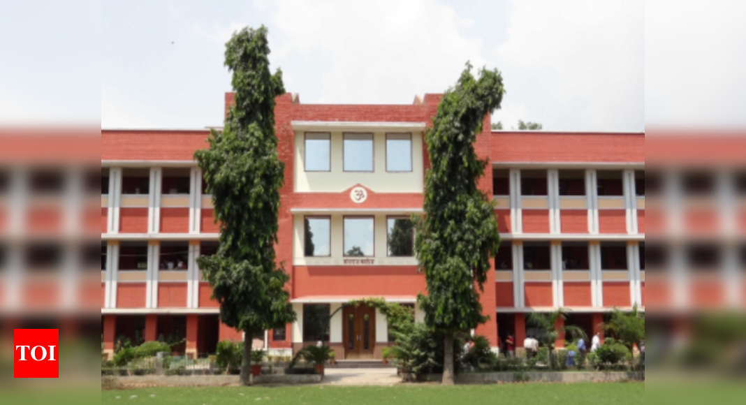 DU Internal Exams Postponed, Classes Suspended Till March 31 - Times Of ...