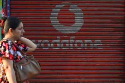 Vodafone, Airtel may get 'good news' from DoT
