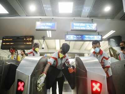 Coronavirus in Delhi: Rajiv Chowk metro station premises sanitised | Delhi News - Times of India Coronavirus in Delhi: Rajiv Chowk metro station premises sanitised | Delhi News - Times of India