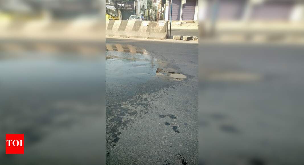 water seepage in Ti cycle Road,Ambattur Times of India