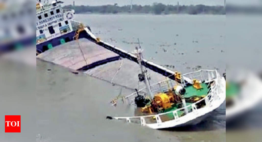 West Bengal: Fly Ash Of Capsized Barge May Hit River Biodiversity 