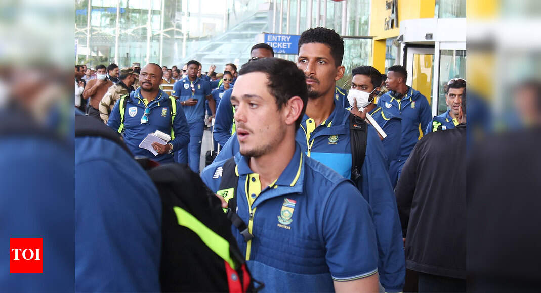 Coronavirus: SA cricketers scared, stranded