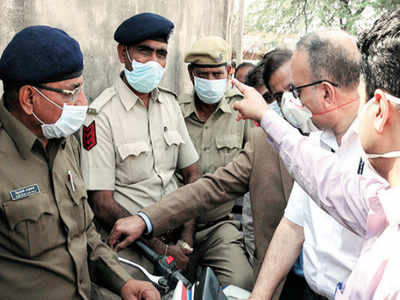 Wear mask on duty: Mehsana SP to cops