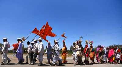 Devotees march towards Paithan for Eknath Shasti celebrations