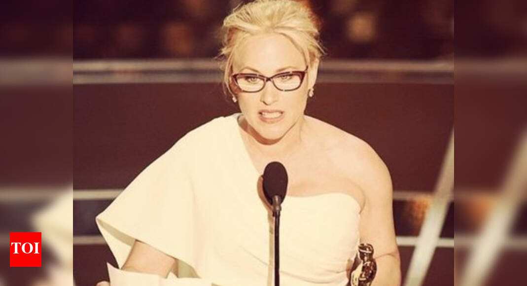 does patricia arquette smoke cigarettes Smoking a Cigarette | Beautiful Females Patricia Arquette: Corona effect: 'Boyhood'