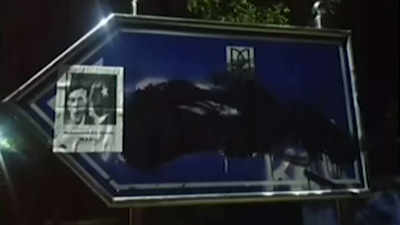 VD Savarkar signboard defaced, replaced with Jinnah in JNU