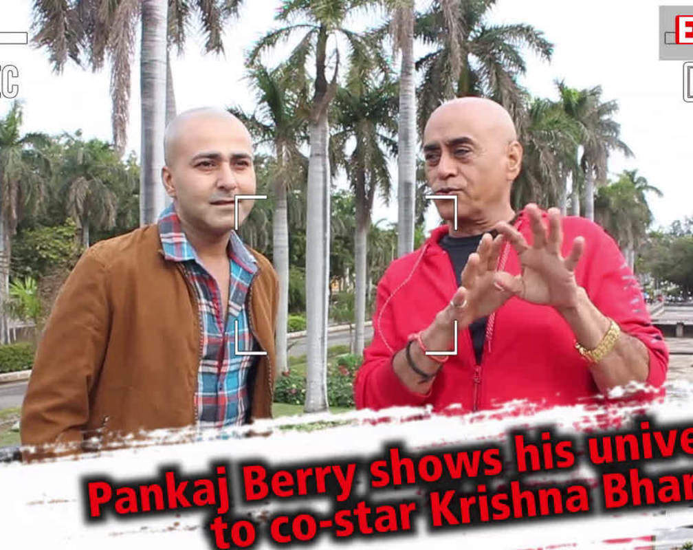 
Pankaj Berry shows his university to Krishna Bhardwaj
