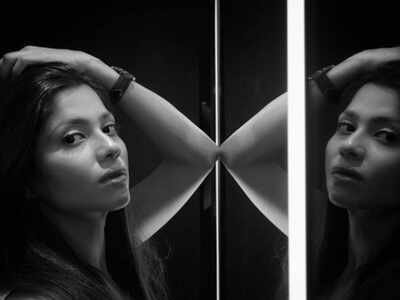 Photo: Kinjal Rajpriya pulls off an intense look in her recent click