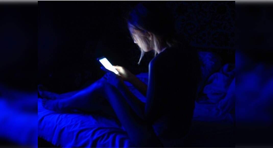 Can blue light exposure damage your skin? Find out!