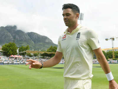 Anderson fears coronavirus could wreck English cricket season