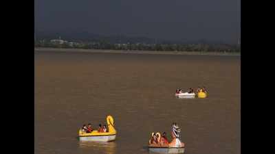 Coronavirus in Chandigarh: UT administration stops boating facility at Sukhna Lake