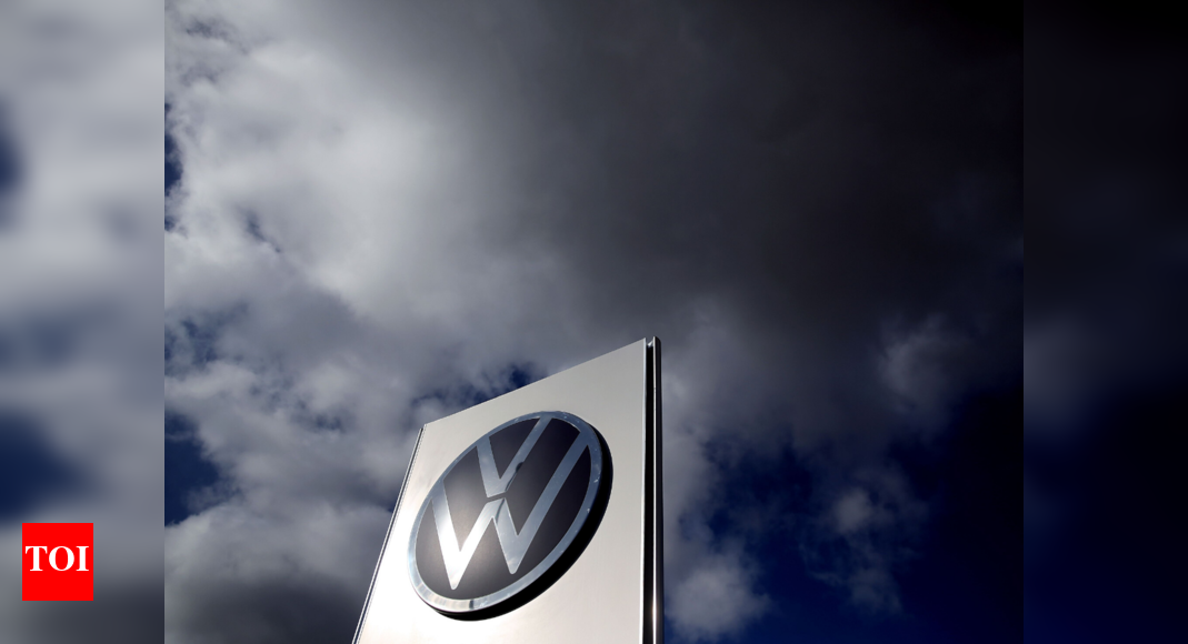 Volkswagen Volkswagen's key brand warns of supply chain disruptions