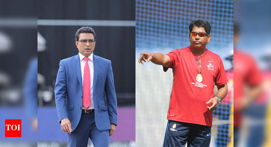 Pandit bats for axed Manjrekar, says he's upfront thumbnail