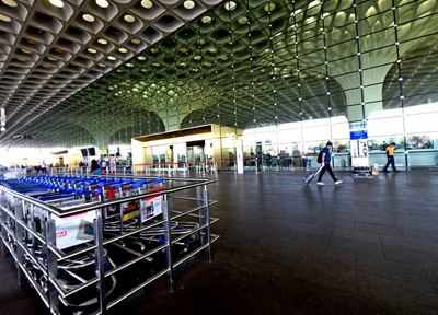 15 Dubai passengers given 'home quarantine' stamp in Mumbai flee from ...