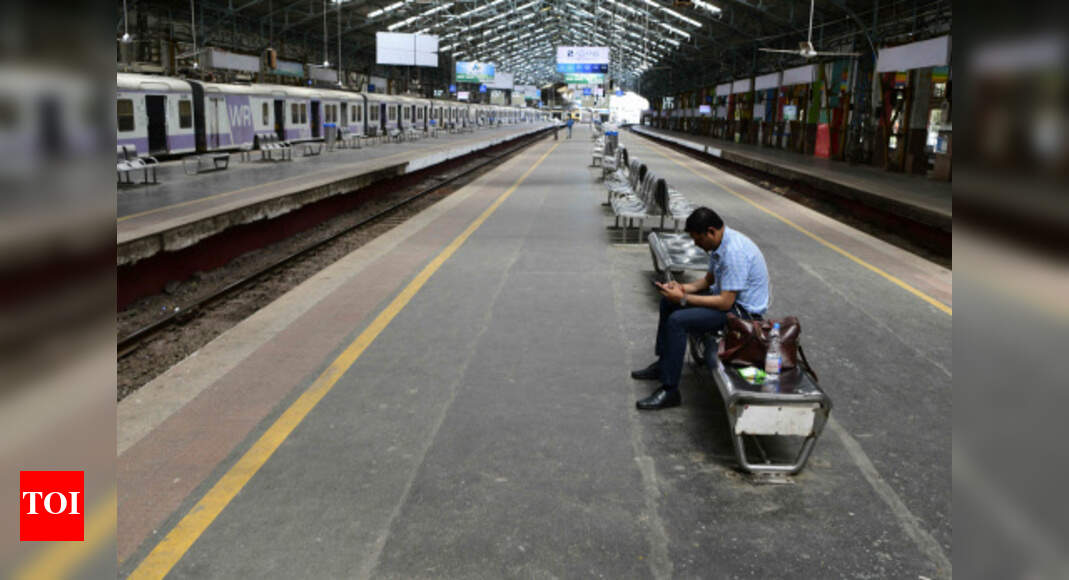 Transport shut till Mar 31; lockdown in 75 districts