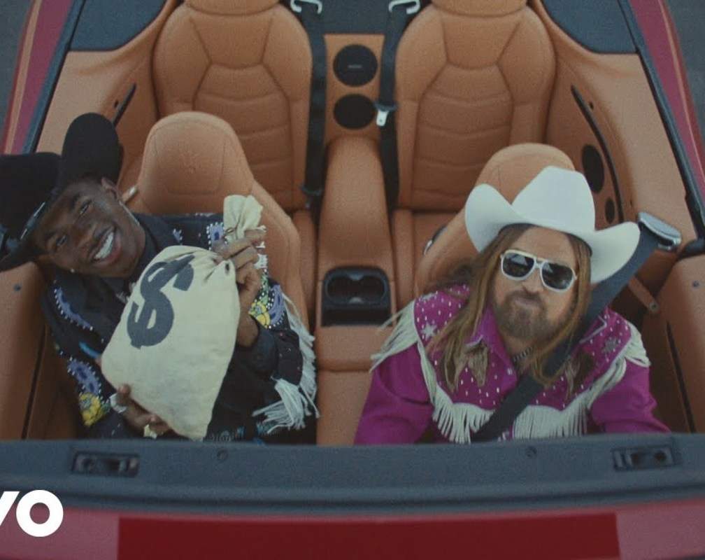 
Latest English Song 'Old Town Road' (Remix) Sung By Lil Nas X​ | Featuring Billy Ray Cyrus. Listen 'Old Town Road' (Remix) by Lil Nas X featuring Billy Ray Cyrus
