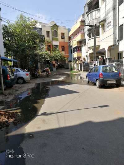 severe leakage /overflow of manholes water