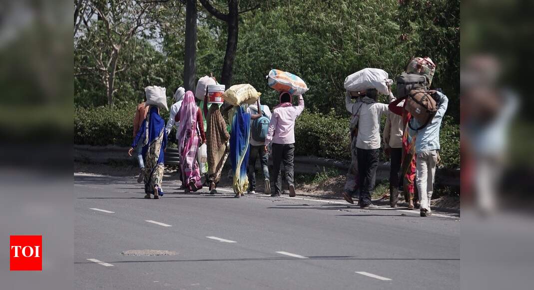 Coronavirus in Delhi: Migrant workers face tough times due to lockdown ...