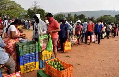 Vegetables, fruits take a hit across India, trucks stranded, huge labour shortage