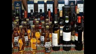Andhra Pradesh lockdown: Thieves steal 144 liquor bottles from closed shop in Visakhapatnam