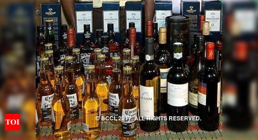 Andhra Pradesh Lockdown Thieves Steal 144 Liquor Bottles From Closed Shop In Visakhapatnam Visakhapatnam News Times Of India