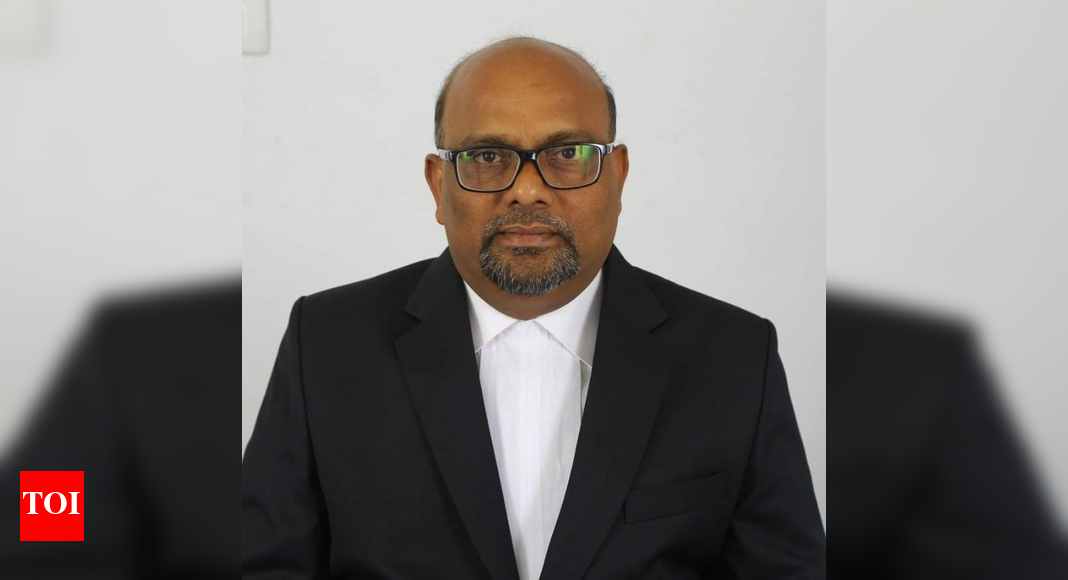 Bar council member says 5,000 lawyers in Telangana are in dire straits