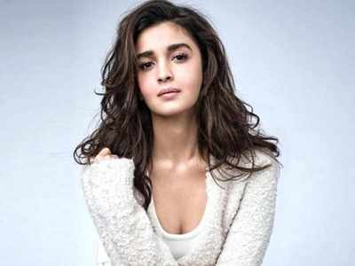 Watch: This throwback video of Alia Bhatt rehearsing on the 'Hook Up' song is sure to get you grooving