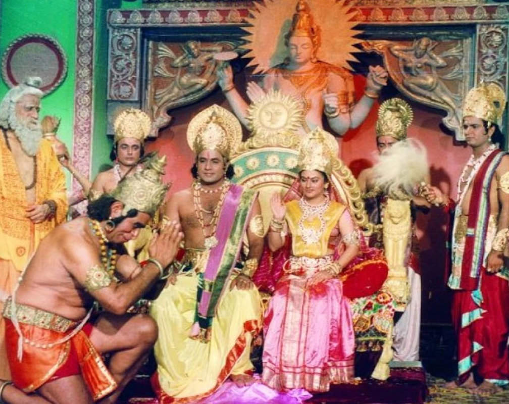 
Ramanand Sagar's 'Ramayana' to make a comeback on TV, I&B minister Prakash Javadekar confirms on Twitter

