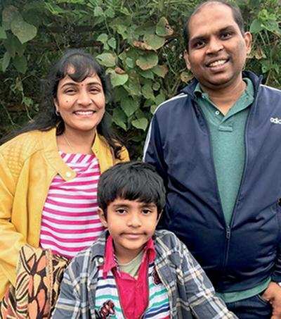 Family Of 3 Stranded In Sri Lanka 