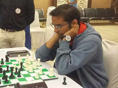 Cooped up indoors? Beat the best in Under-15 chess, online