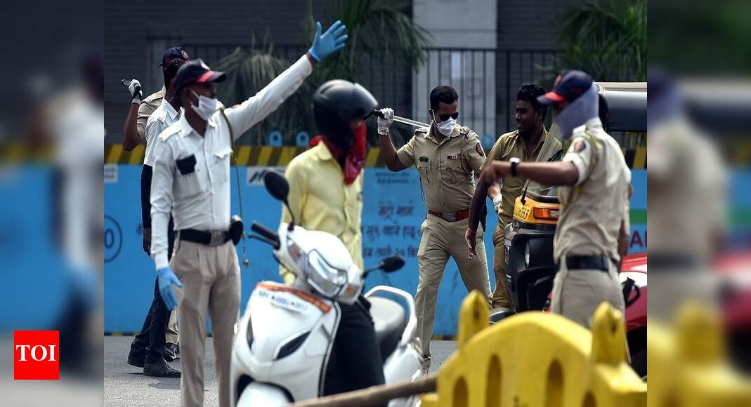 Cops enforce lockdown with blows & insults